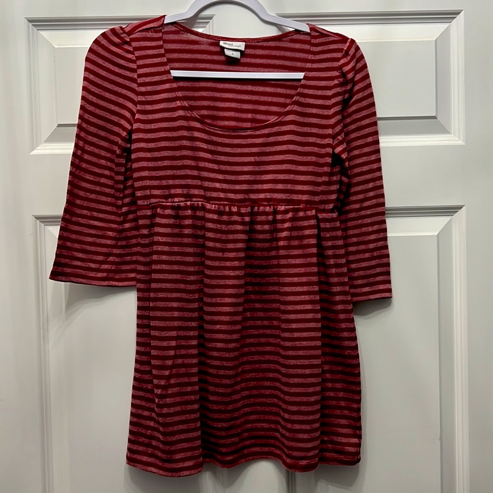 Mimi maternity size medium red striped shirt
